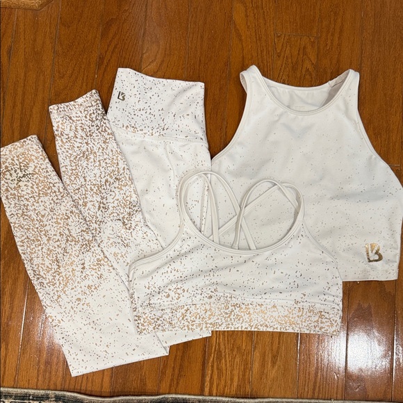 Buffbunny Collection Pants - BuffBunny white and gold 3 piece set